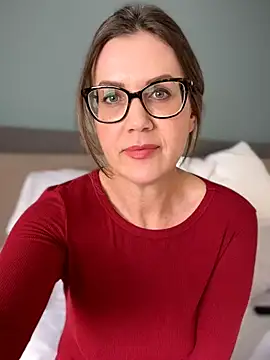 MaiseKnox online show from May 12, 2026, 4:46 pm