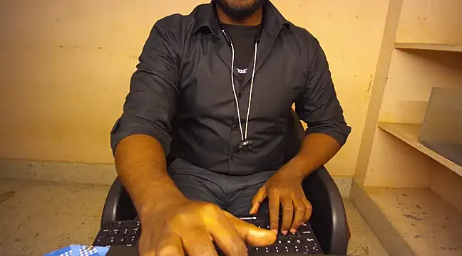 Snapshot of Tamil_KD chatting on February 19, 2025, 12:55 pm Tamil KD online show from February 19, 2025, 12:55 pm