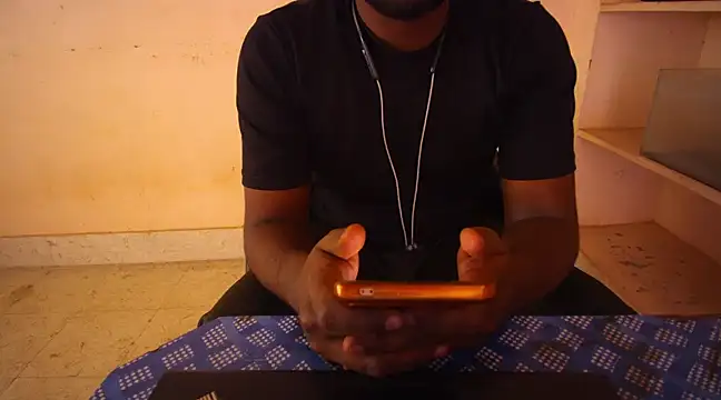 Snapshot of Tamil_KD chatting on February 18, 2025, 9:54 am Tamil KD online show from February 18, 2025, 9:54 am