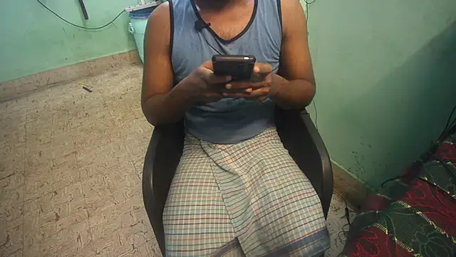Snapshot of Tamil_KD chatting on October 4, 2025, 9:44 am Tamil KD online show from October 4, 2025, 9:44 am