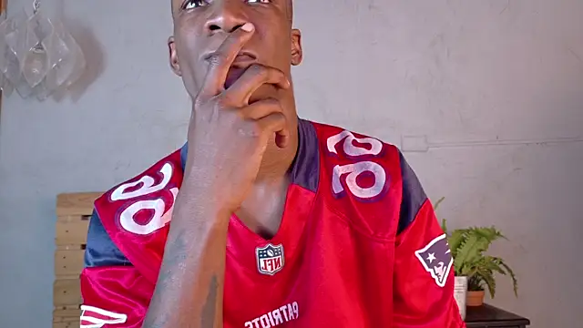 Snapshot of martin_killer chatting on April 14, 2026, 7:19 pm martin killer online show from April 14, 2026, 7:19 pm