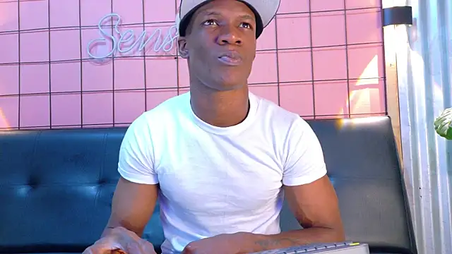 Snapshot of martin_killer chatting on April 10, 2026, 1:12 am martin killer online show from April 10, 2026, 1:12 am