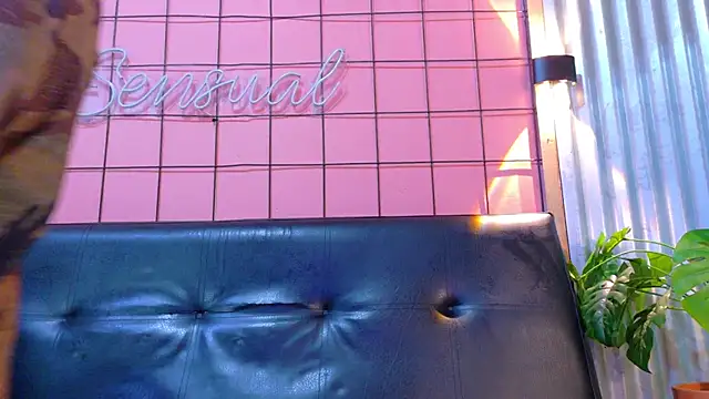 Snapshot of martin_killer chatting on March 5, 2026, 1:24 am martin killer online show from March 5, 2026, 1:24 am