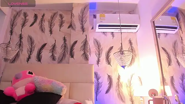 Vivi prinncess online show from October 25, 2025, 10:32 pm