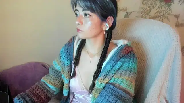 Sammysammy  online show from December 16, 2025, 9:35 am