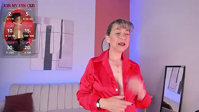 GraceElizabeth  online show from May 17, 2026, 8:42 pm