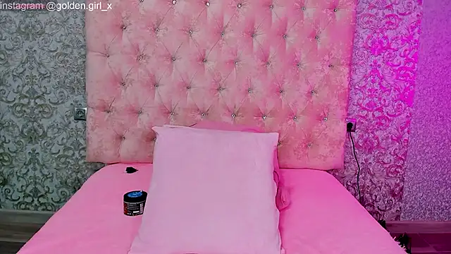 Akilla Queen online show from September 27, 2025, 1:45 am