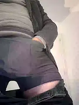 papiculo86 online show from December 26, 2024, 3:10 pm