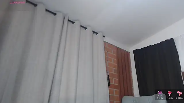 AGATHAA WHITE online show from March 11, 2026, 10:09 am