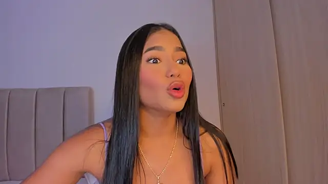 isa bunny online show from October 11, 2025, 11:39 pm