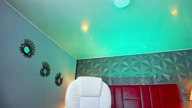 Snapshot of Sabrina_Sabrock_ chatting on January 22, 2025, 8:07 am Sabrina Sabrock online show from January 22, 2025, 8:07 am