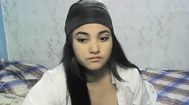 Snapshot of shayna_all chatting on February 20, 2025, 8:47 pm shayna all online show from February 20, 2025, 8:47 pm