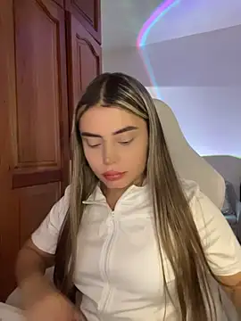 Snapshot of Miss_valeriaa chatting on July 9, 2026, 2:38 pm Miss valeriaa online show from July 9, 2026, 2:38 pm