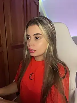 Snapshot of Miss_valeriaa chatting on July 5, 2026, 2:05 am Miss valeriaa online show from July 5, 2026, 2:05 am