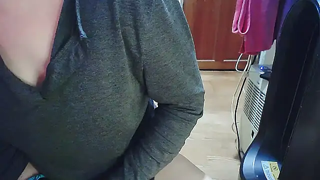 cindy01113520 online show from March 25, 2026, 5:34 pm