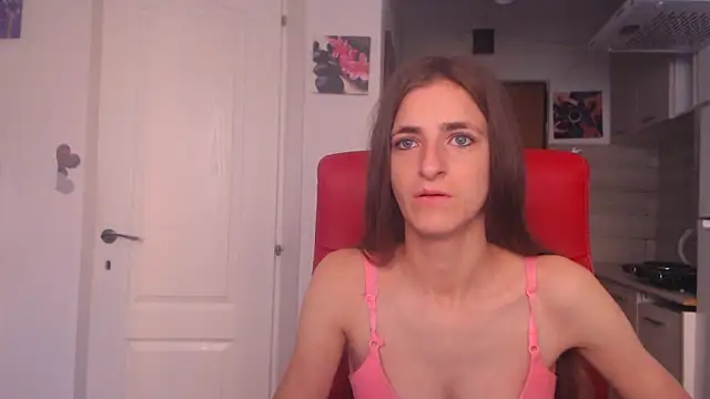 Snapshot of simyhvn chatting on September 15, 2025, 4:35 am simyhvn online show from September 15, 2025, 4:35 am