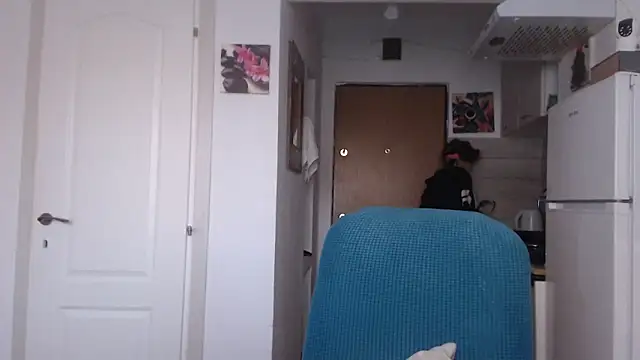 Snapshot of simyhvn chatting on March 8, 2025, 5:07 am simyhvn online show from March 8, 2025, 5:07 am