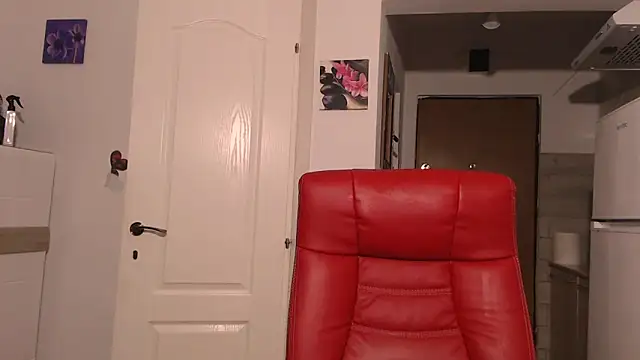 Snapshot of simyhvn chatting on March 31, 2026, 4:03 am simyhvn online show from March 31, 2026, 4:03 am