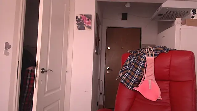 Snapshot of simyhvn chatting on March 23, 2026, 5:07 am simyhvn online show from March 23, 2026, 5:07 am