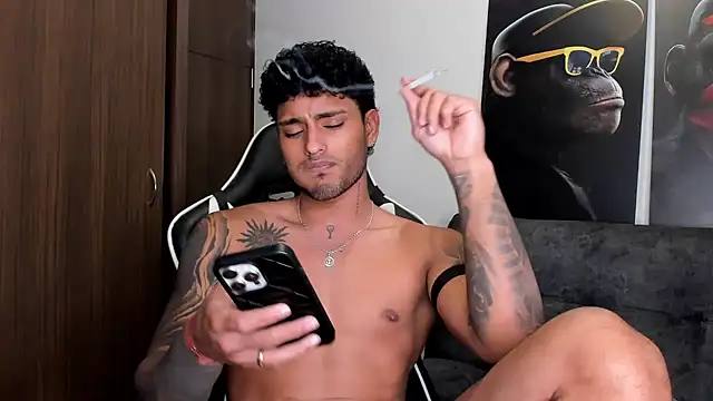 Alessandro Vanni online show from March 18, 2025, 4:40 am