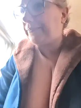 Canadian BBW online show from May 2, 2026, 2:22 pm