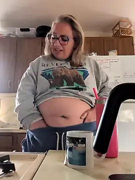 Canadian BBW online show from May 15, 2026, 10:41 pm