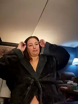 Snapshot of Canadian_BBW chatting on January 2, 2025, 4:46 pm Canadian BBW online show from January 2, 2025, 4:46 pm