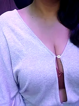 Snapshot of indian_passion chatting on April 15, 2026, 7:58 pm indian passion online show from April 15, 2026, 7:58 pm