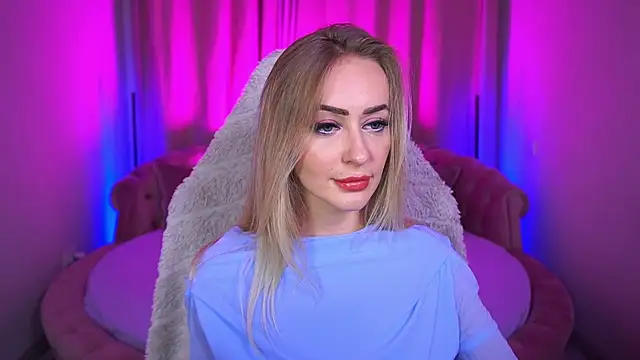Snapshot of GraceCandy chatting on September 23, 2025, 8:38 pm GraceCandy online show from September 23, 2025, 8:38 pm