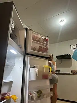 Snapshot of maymercy chatting on February 11, 2026, 3:12 pm maymercy online show from February 11, 2026, 3:12 pm