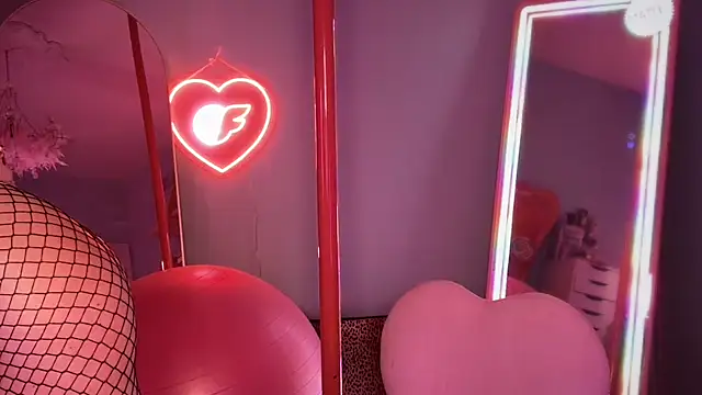 Snapshot of bimbotwerkqueen chatting on October 12, 2025, 5:31 am bimbotwerkqueen online show from October 12, 2025, 5:31 am