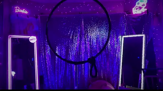 Snapshot of bimbotwerkqueen chatting on January 26, 2025, 10:45 am bimbotwerkqueen online show from January 26, 2025, 10:45 am