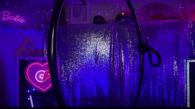 Snapshot of bimbotwerkqueen chatting on February 23, 2025, 2:51 am bimbotwerkqueen online show from February 23, 2025, 2:51 am