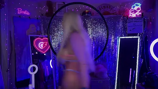 Snapshot of bimbotwerkqueen chatting on March 15, 2025, 2:14 am bimbotwerkqueen online show from March 15, 2025, 2:14 am