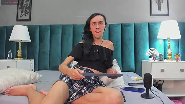 Karol fenixx online show from February 6, 2025, 10:25 am