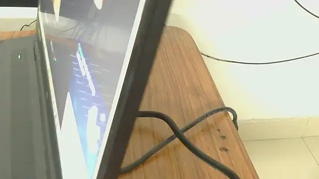 aliyadsouza online show from October 19, 2025, 5:37 pm