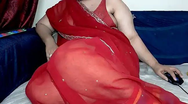 Snapshot of netuhubby chatting on January 6, 2025, 6:31 pm netuhubby online show from January 6, 2025, 6:31 pm
