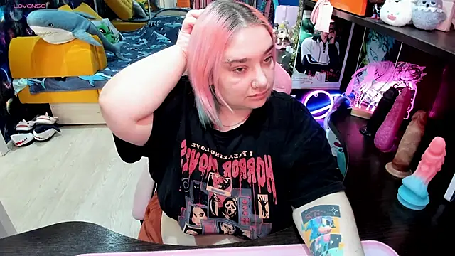 Snapshot of Softie_Sofy chatting on February 21, 2026, 3:19 am Softie Sofy online show from February 21, 2026, 3:19 am