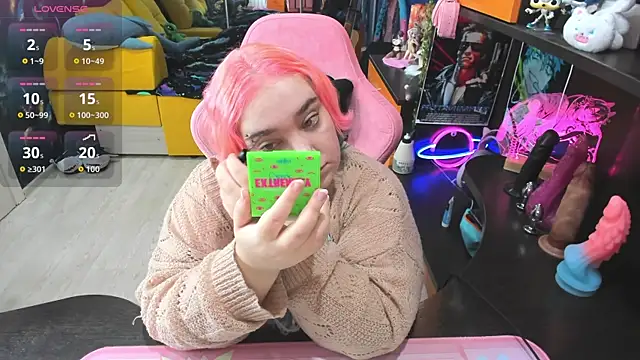 Softie Sofy online show from December 5, 2025, 3:16 am