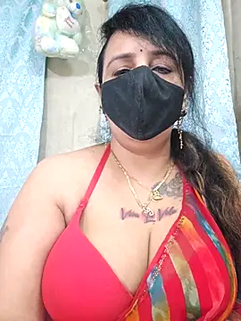 cute-tanvi online show from October 22, 2025, 1:27 am