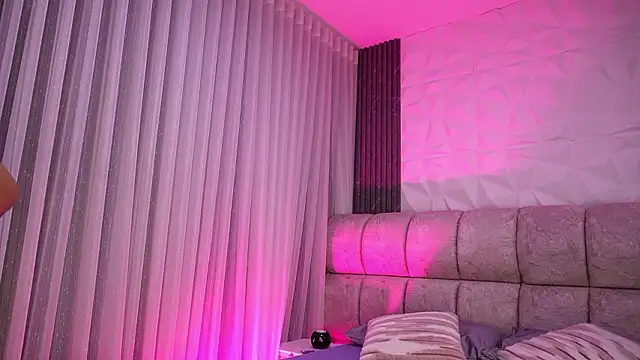 Snapshot of rousse_coup chatting on March 25, 2026, 7:13 pm rousse coup online show from March 25, 2026, 7:13 pm