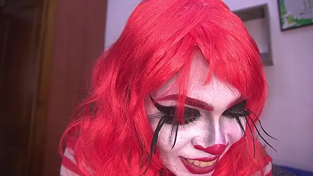 rousse coup online show from October 15, 2025, 7:22 pm