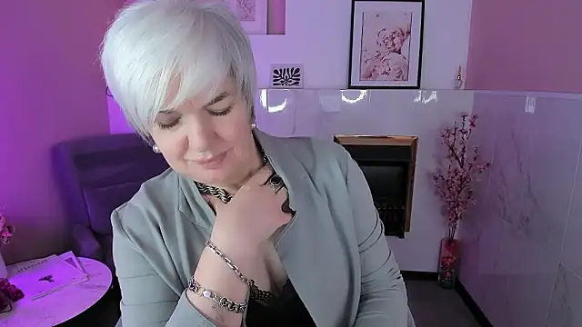 Snapshot of CarmenSoft chatting on March 25, 2026, 8:57 am CarmenSoft online show from March 25, 2026, 8:57 am