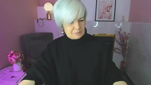 Snapshot of CarmenSoft chatting on April 14, 2026, 8:36 pm CarmenSoft online show from April 14, 2026, 8:36 pm