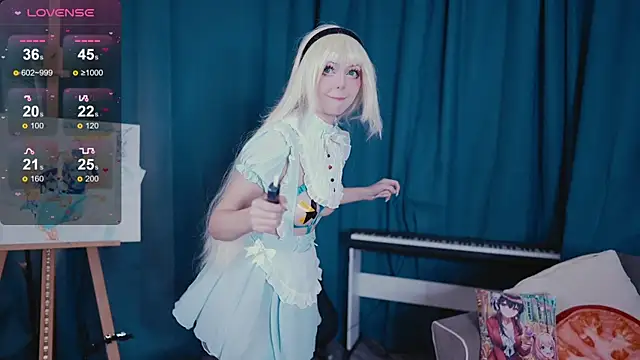 MadnessAlison online show from November 12, 2025, 1:37 pm