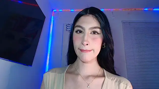 Snapshot of valeria_gonzales_ chatting on April 24, 2026, 2:46 am valeria gonzales online show from April 24, 2026, 2:46 am