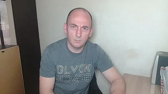 Johan   Barker online show from March 2, 2026, 2:24 pm