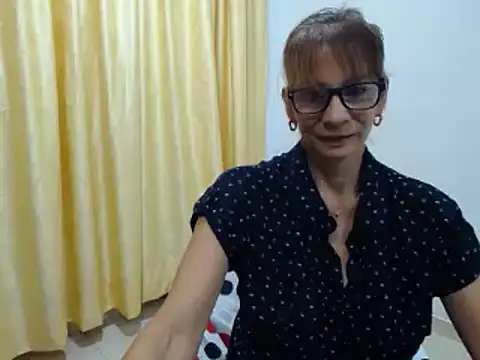 Snapshot of mommysexy16 chatting on March 16, 2025, 11:59 pm mommysexy16 online show from March 16, 2025, 11:59 pm