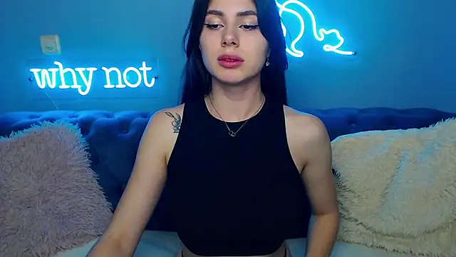 Snapshot of ViollinaLove chatting on March 2, 2025, 5:52 pm ViollinaLove online show from March 2, 2025, 5:52 pm