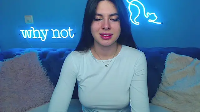 Snapshot of ViollinaLove chatting on February 22, 2025, 6:08 pm ViollinaLove online show from February 22, 2025, 6:08 pm